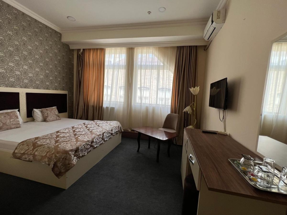 Center Khagani Hotel Baku Ngoại thất bức ảnh